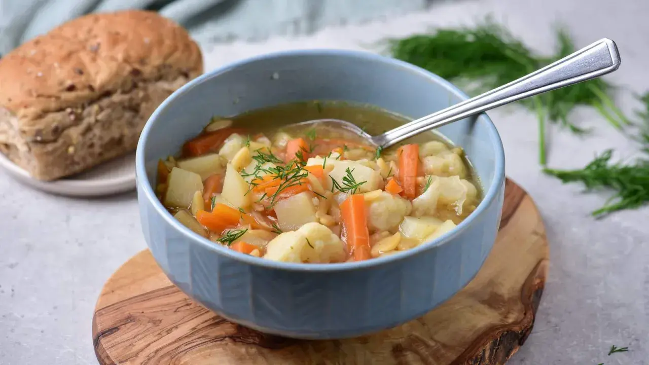 Jaka zupa na obiad? Inspiracje od klasyki po światowe smaki