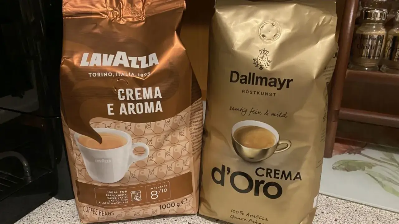 Jaka kawa ziarnista z Biedronki? Ranking, porady i promocje