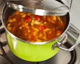 Zupa za ostra? Sprawdź, jak zniwelować pieprz i uratować obiad!