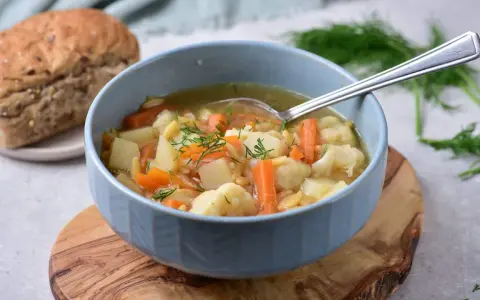 Jaka zupa na obiad? Inspiracje od klasyki po światowe smaki